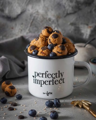 Nov_Lower-Carb-Snackbällchen